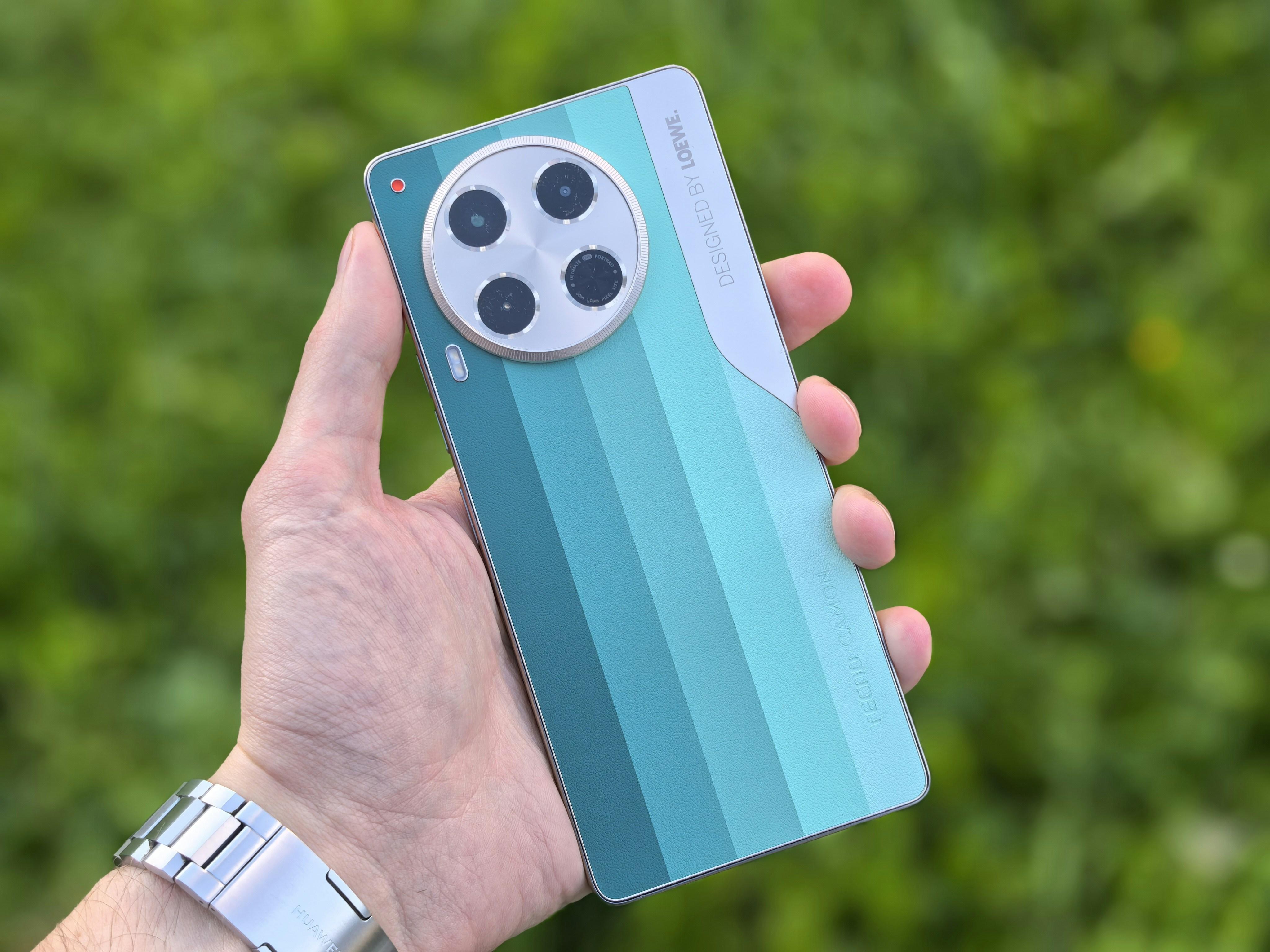 Tecno camon 16 premier