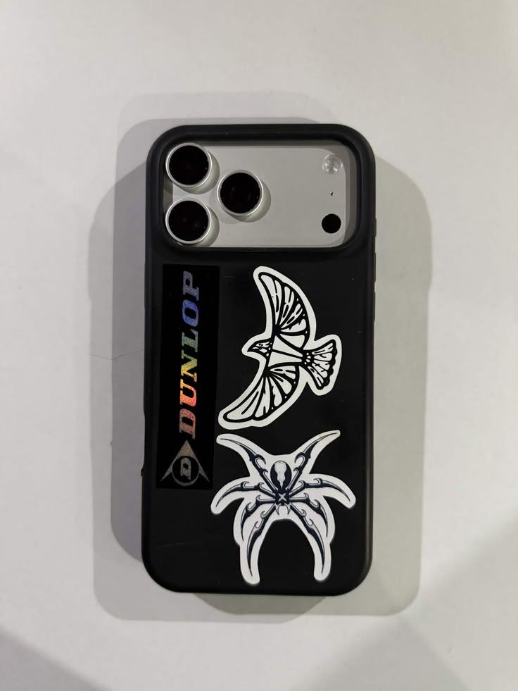iPhone 17 phone case